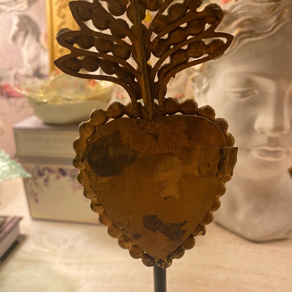 Anthropologie Gold and White Decorative Heart - Picture 2 of 4